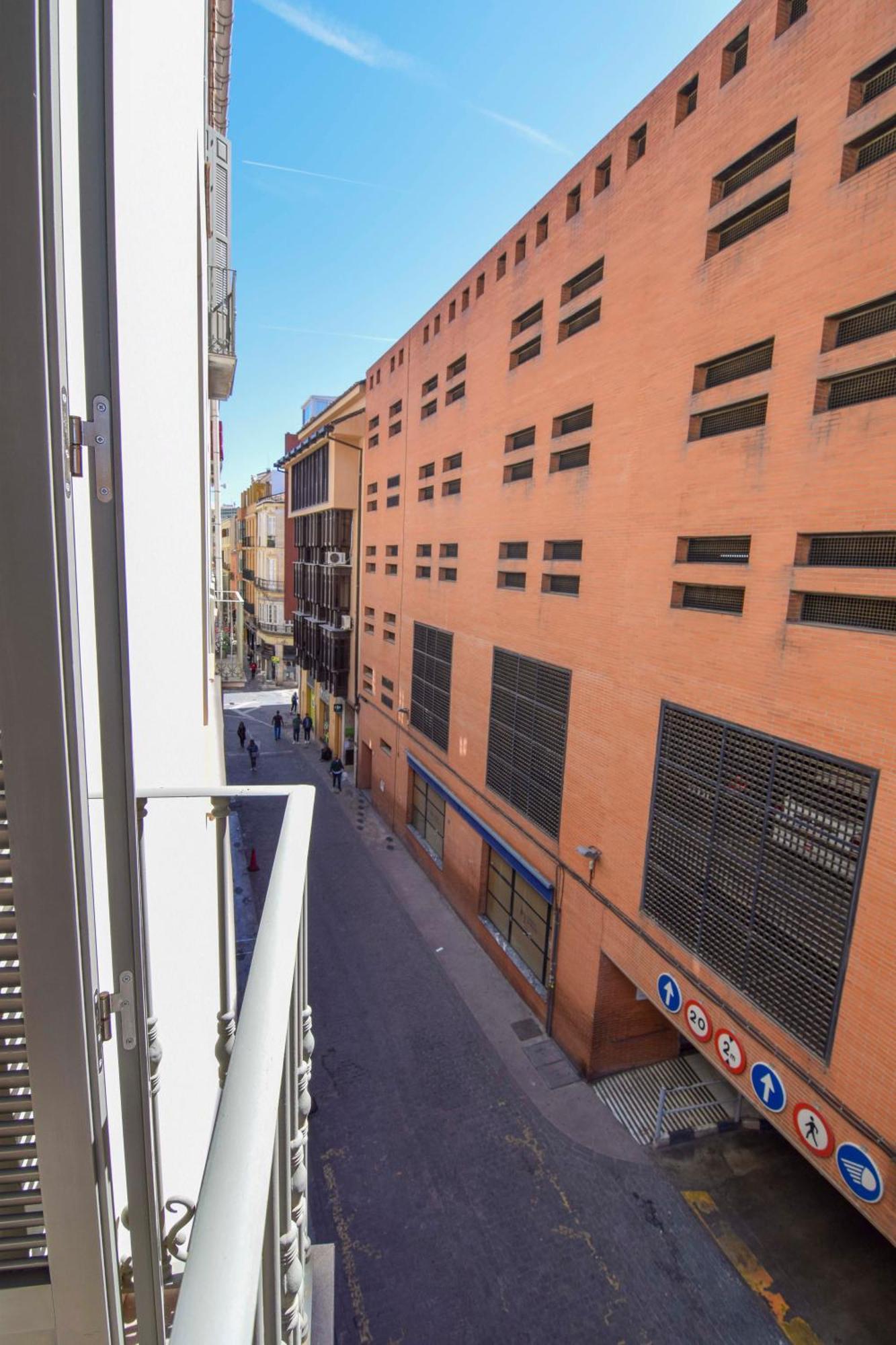 Letplanet Plaza Del Teatro Premium